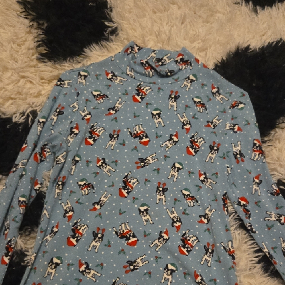 Time and Tru Festive Blue Dog Print Top